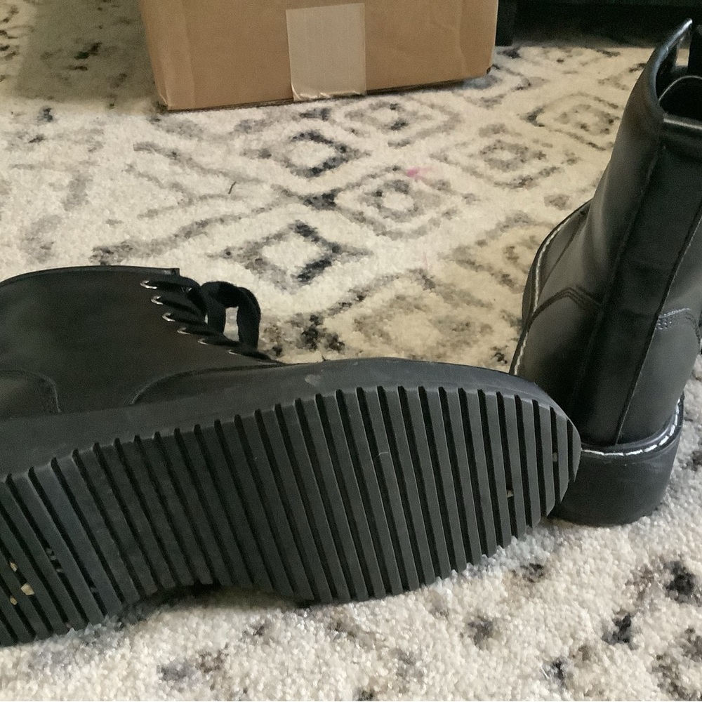 Madden Girl combat boots, black, size 6